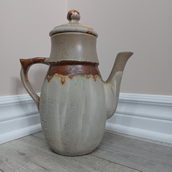 VINTAGE tundra laurentian pottery 70's | Tea or coffee pot - Picture 1 of 7